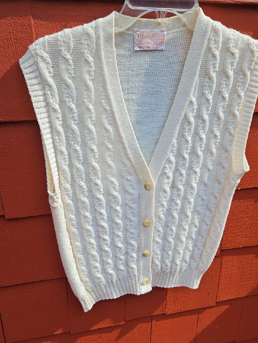 Vintage New Pendleton Cream Cable Knit V-Neck Buttoned Sweater Vest Size Medium - Picture 10 of 16